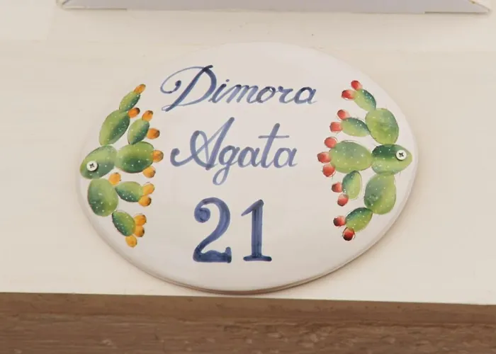Dimora Agata 21 Πανσιόν 4*